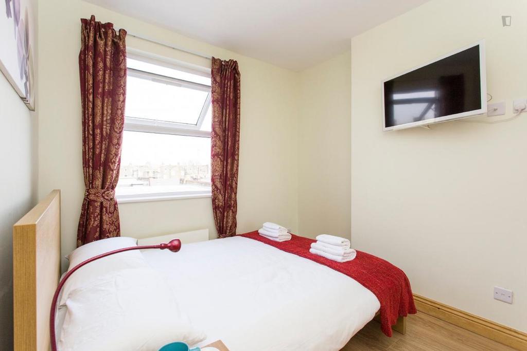 406 Harrow Hotel London Eksteriør billede
