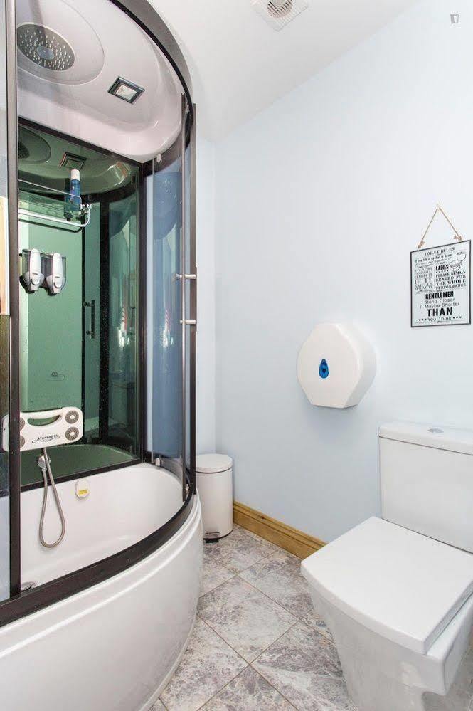406 Harrow Hotel London Eksteriør billede